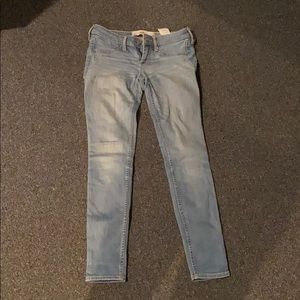 Hollister size 0 short jeggings